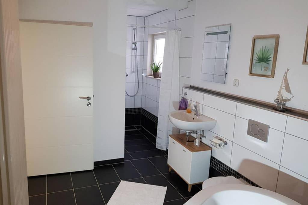 Idyllische Ferienwohnung Zum Wohlfuehlen+Entspannen Lichtenstein  Exteriör bild